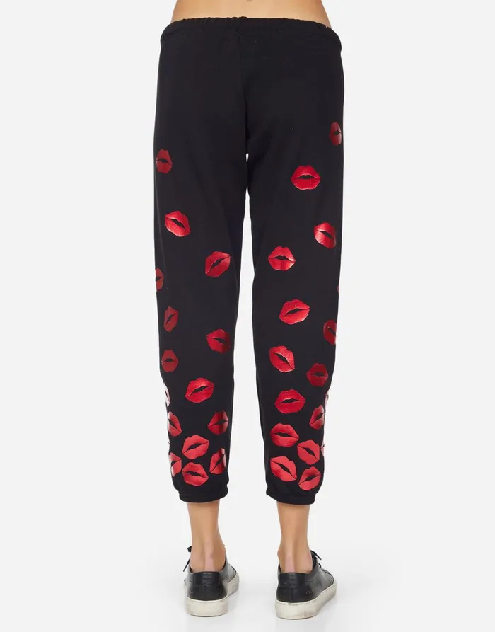 Alana Red Foil Scattered Lips Black Women039s Lauren Moshi Crop Sweatpants