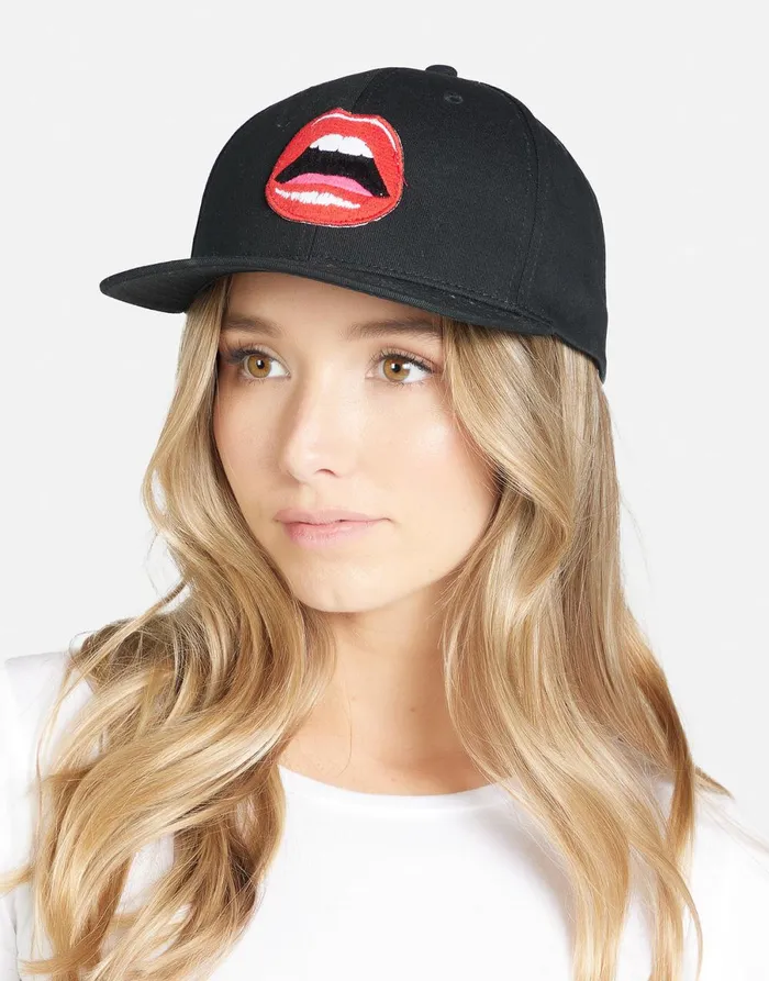 Bay Red Open Lip Patch Black Women039s Lauren Moshi Hats
