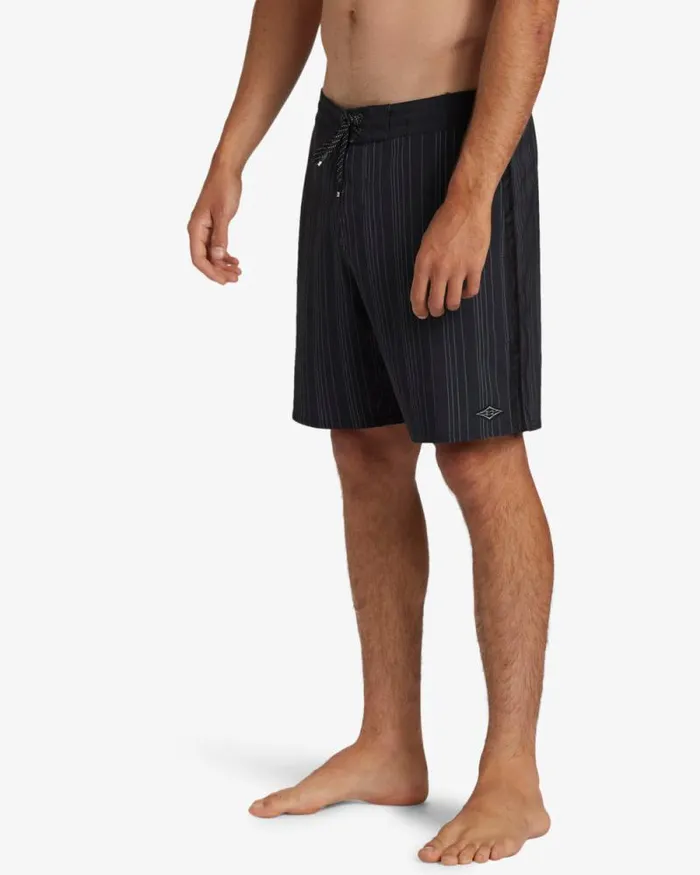 Billabong Lo Tide Boardshorts D Bah Lo Tide 18034 Boardshorts Bleach Spray 8211 Men