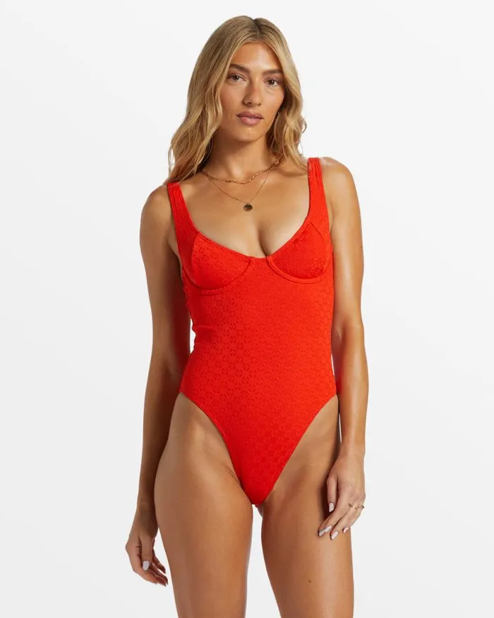 Billabong One Pieces Good Vibes Emma Underwire OnePiece Swimsuit Sunset Red 8211 Women Billabong One Pieces Good Vibes Emma Underwire OnePiece Swimsuit Sunset Red 8211 Women