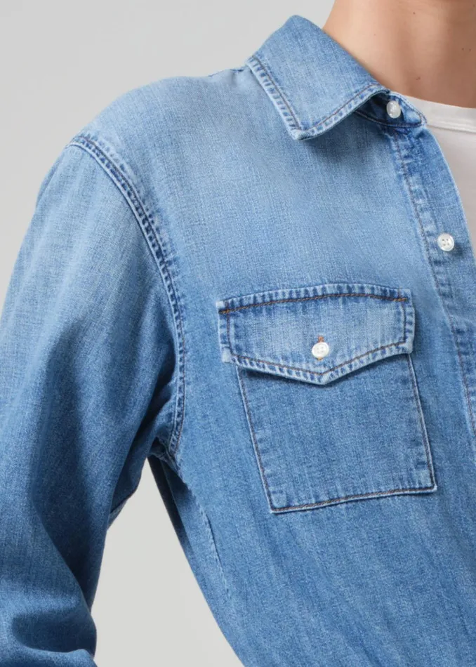Citizens Of Humanity Baby Shay Cropped Shirt In Carolina Blue Women Tops