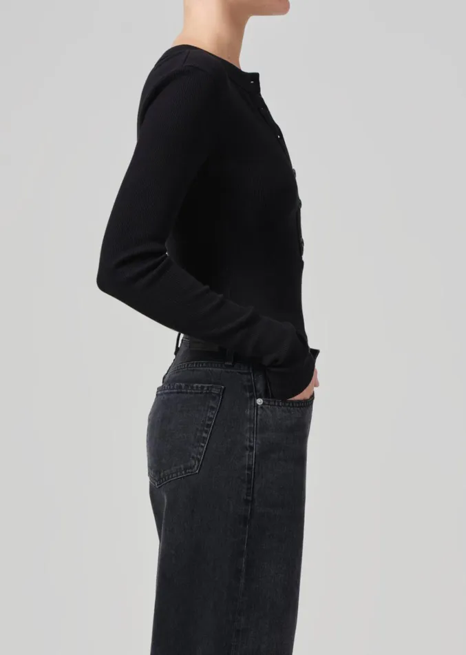 Citizens Of Humanity Varra Henley In Black Women Tops