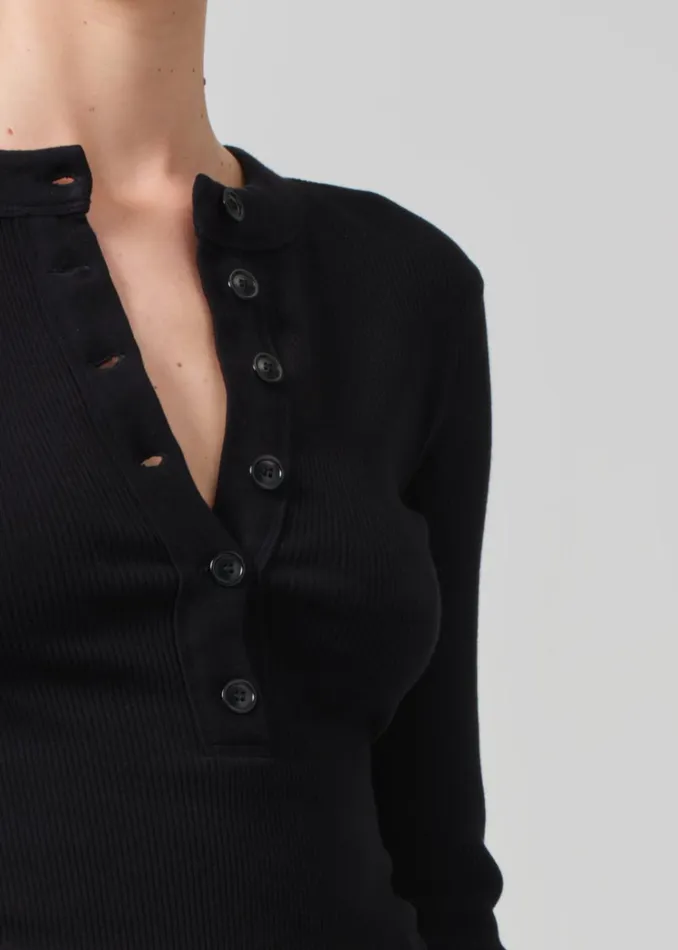 Citizens Of Humanity Varra Henley In Black Women Tops