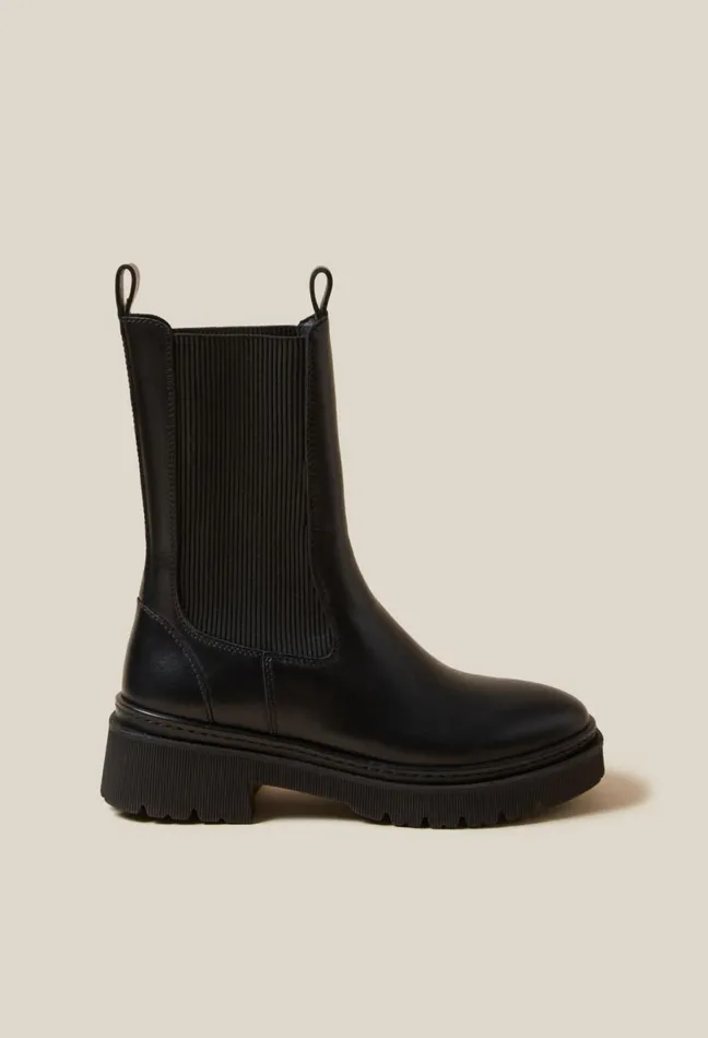 Claudie Pierlot Black Leather Chelsea Boots Women Ankle Boots Claudie Pierlot Black Leather Chelsea Boots Women Ankle Boots