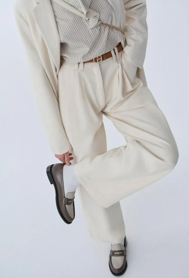 Claudie Pierlot Wide Pleated Denim Trousers Light Beige Women Jeans And Trousers Claudie Pierlot Wide Pleated Denim Trousers Light Beige Women Jeans And Trousers