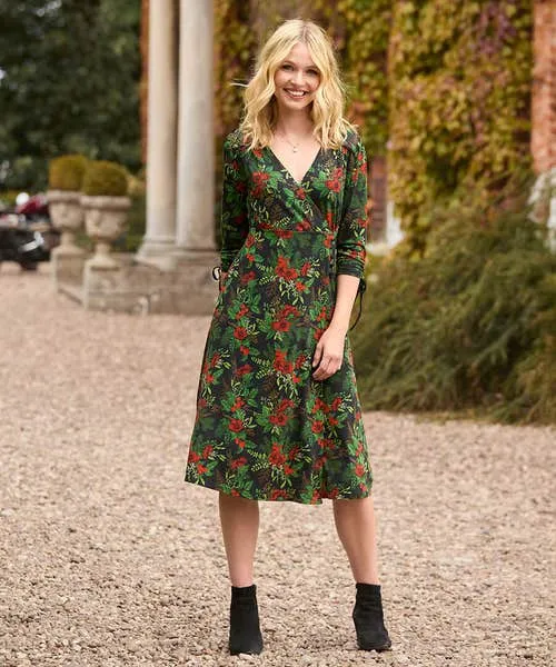 Festive Flora Jersey Dress Black Apparel Dresses Joebrowns Festive Flora Jersey Dress Black Apparel Dresses Joebrowns