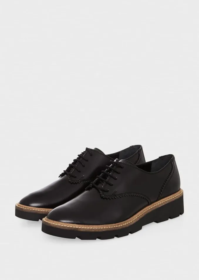 Flats Women HOBBS Chelsey LaceUp Black