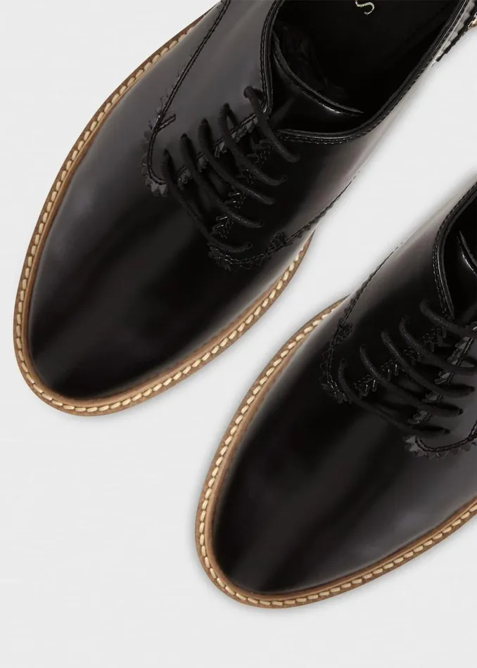 Flats Women HOBBS Chelsey LaceUp Black