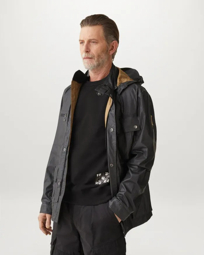 Hoodies and Sweatshirts Men Belstaff Centenary Applique Label Sweatshirt Black British Khaki