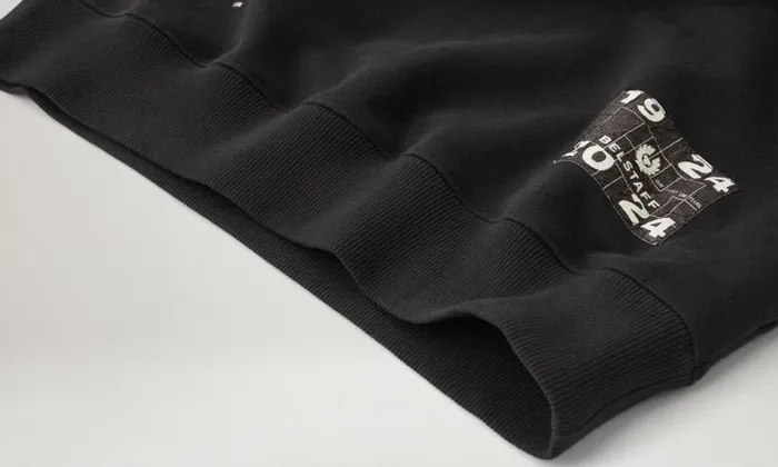 Hoodies and Sweatshirts Men Belstaff Centenary Applique Label Sweatshirt Black British Khaki