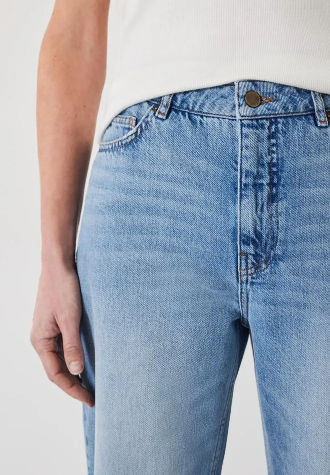 Hush Jeans Women Remy Straight Slouch Jeans Light Authentic Blue