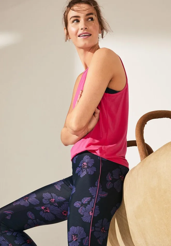Hush Pyjamas and Nightwear Women Clio Scoop Vest Bright Pink Hush Pyjamas and Nightwear Women Clio Scoop Vest Bright Pink