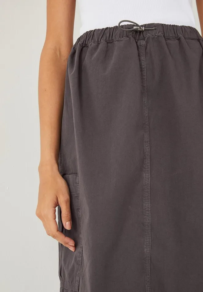 Hush Skirts Women Raquel Midi Cargo Skirt Washed Black