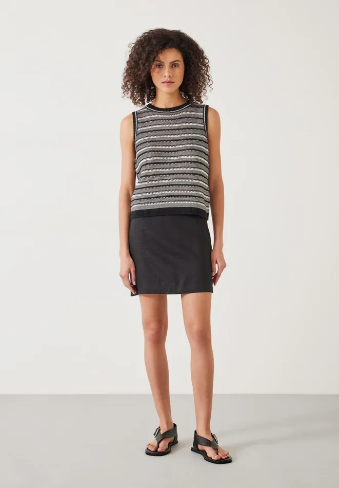Hush Skirts Women Sunny Linen Mini Skirt Black