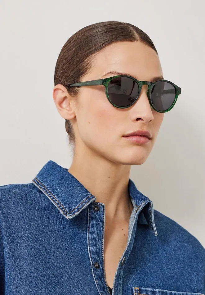 Hush Sunglasses Women AKjaerbede Marvin Sunglasses Green Marble