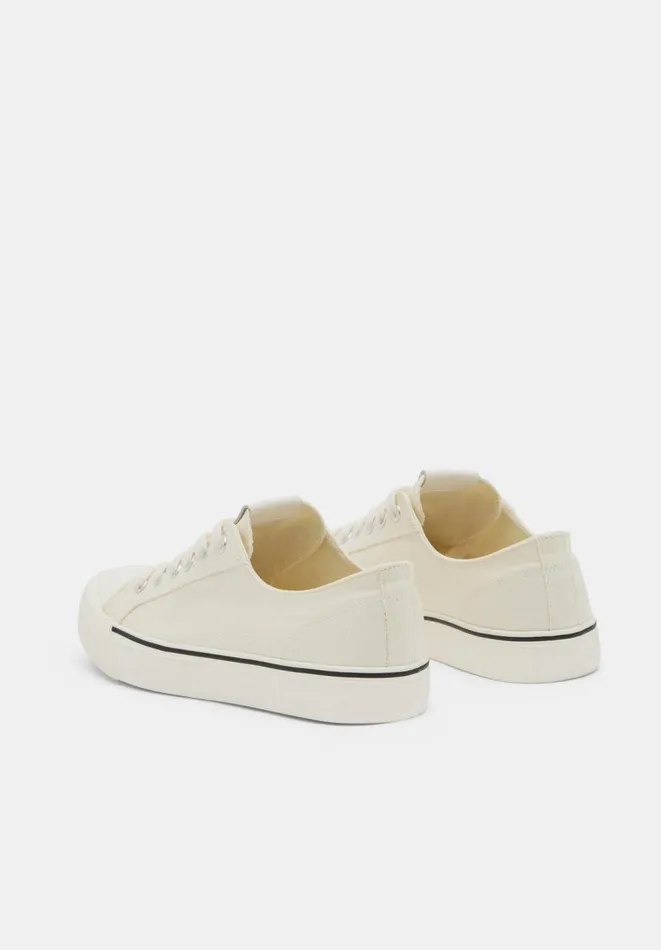 Hush Trainers Women Finley Canvas Trainers Off White