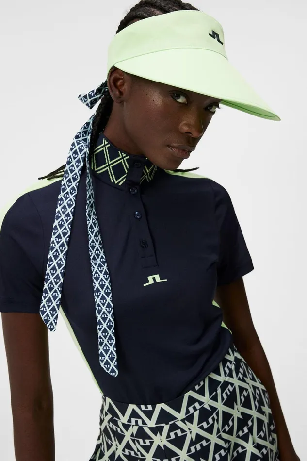 JLindeberg Caps Women Vilma Big Visor