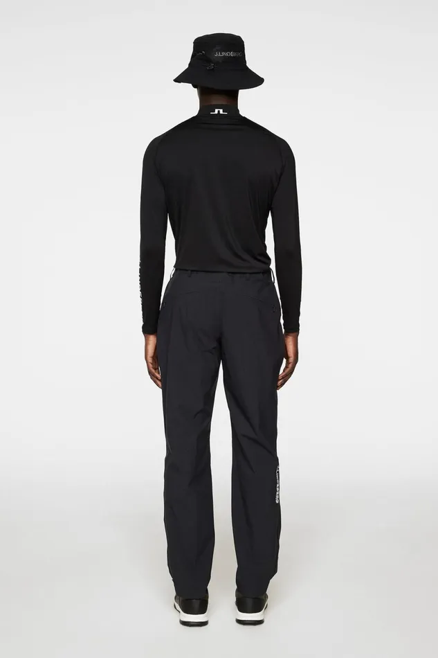 JLindeberg Trousers Men Bridge Rain Pant