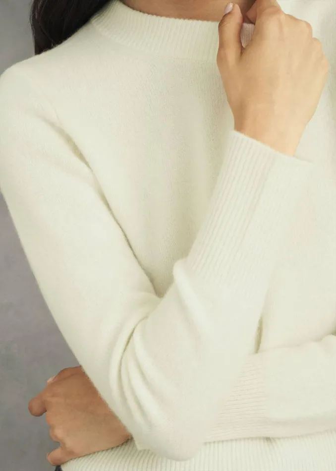 Jumpers and Cardigans Women HOBBS Hoghton Brushed Cashmere Jumper Warm Ivory