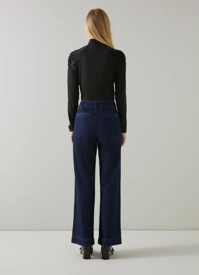 LKBennett Tops Women Lacey Black Jersey LENZING ECOVERO Viscose Top LKBennett Tops Women Lacey Black Jersey LENZING ECOVERO Viscose Top