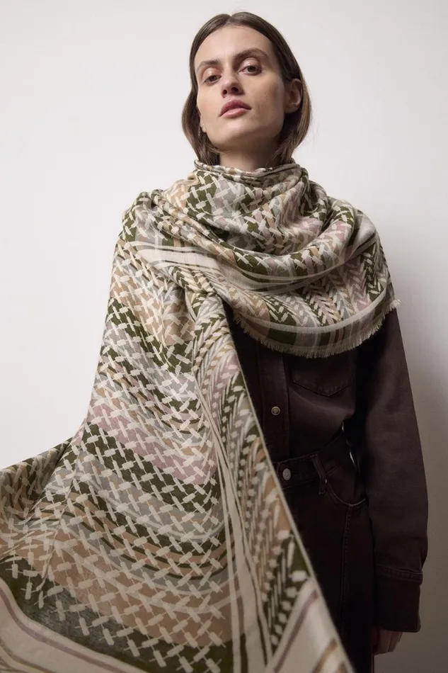 Lala Berlin Scarves and Triangles Scarf Avril Viscose Mix Dusk 8211 Women