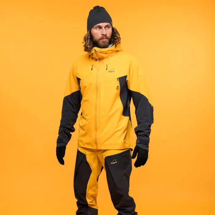 Men Bergans Of Norway Softshell Jackets Y Mountainline Hybrid Softshell Jacket Mango Yellow Dark Shadow Grey