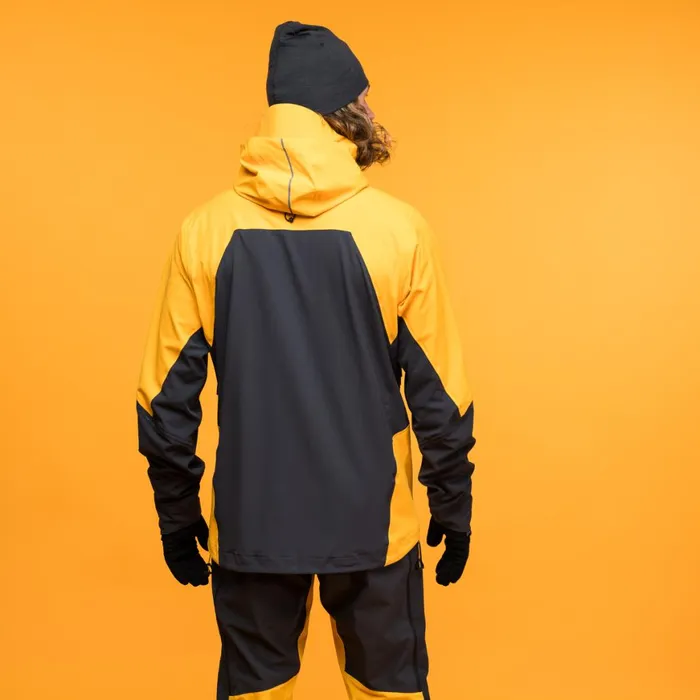 Men Bergans Of Norway Softshell Jackets Y Mountainline Hybrid Softshell Jacket Mango Yellow Dark Shadow Grey