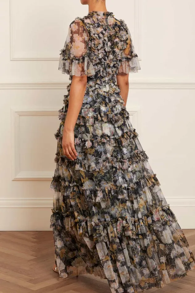 Moonlight Petals Round Neck Gown Black Women Needle and Thread Dresses
