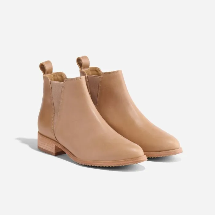 Nisolo Boots Women Eva Everyday Chelsea Boot Almond