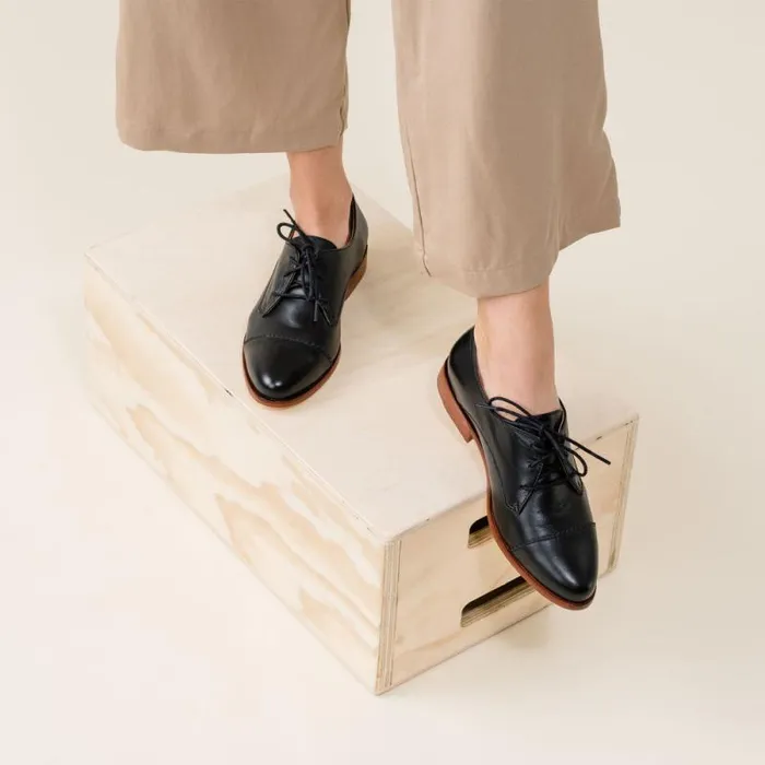 Nisolo Flats and Slip Ons Women Emilia Cap Toe Oxford Black Nisolo Flats and Slip Ons Women Emilia Cap Toe Oxford Black