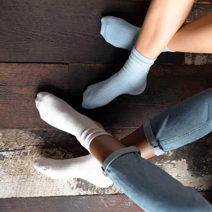 Nisolo Socks Women Cushion Crew Hiker Sock Charcoal Colorblock