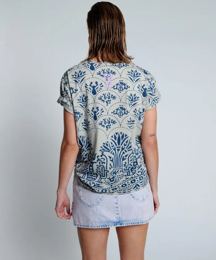 One Teaspoon Basic Tees ORGANIC COTTON BABYLON GARDENS UNISEX TEE 8211 Women One Teaspoon Basic Tees ORGANIC COTTON BABYLON GARDENS UNISEX TEE 8211 Women