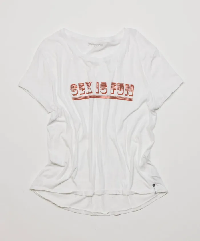 One Teaspoon Basic Tees SEX INFUSED TEE WHITE 8211 Women