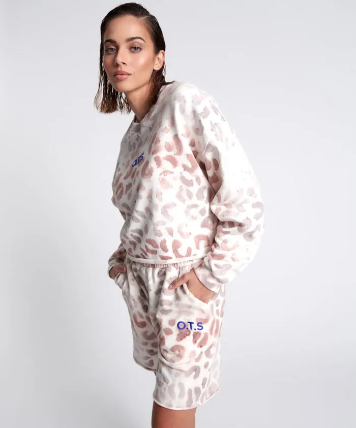 One Teaspoon Hoodies And Sweats OTS COMMUTER CROP SWEATER PINK 8211 Women One Teaspoon Hoodies And Sweats OTS COMMUTER CROP SWEATER PINK 8211 Women