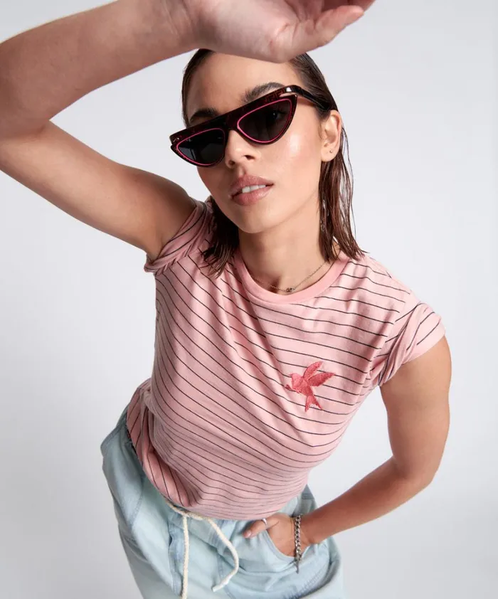 One Teaspoon Tees and Tanks BOWER BIRD EMBROIDERED LOGO FITTED TEE PINK 8211 Women
