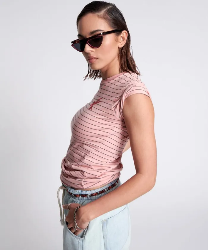 One Teaspoon Tees and Tanks BOWER BIRD EMBROIDERED LOGO FITTED TEE PINK 8211 Women One Teaspoon Tees and Tanks BOWER BIRD EMBROIDERED LOGO FITTED TEE PINK 8211 Women