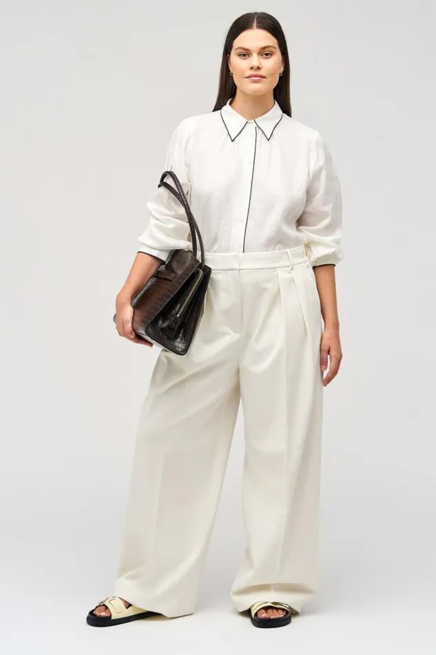 Oroton Tops Women Contrast Bind Top Antique White
