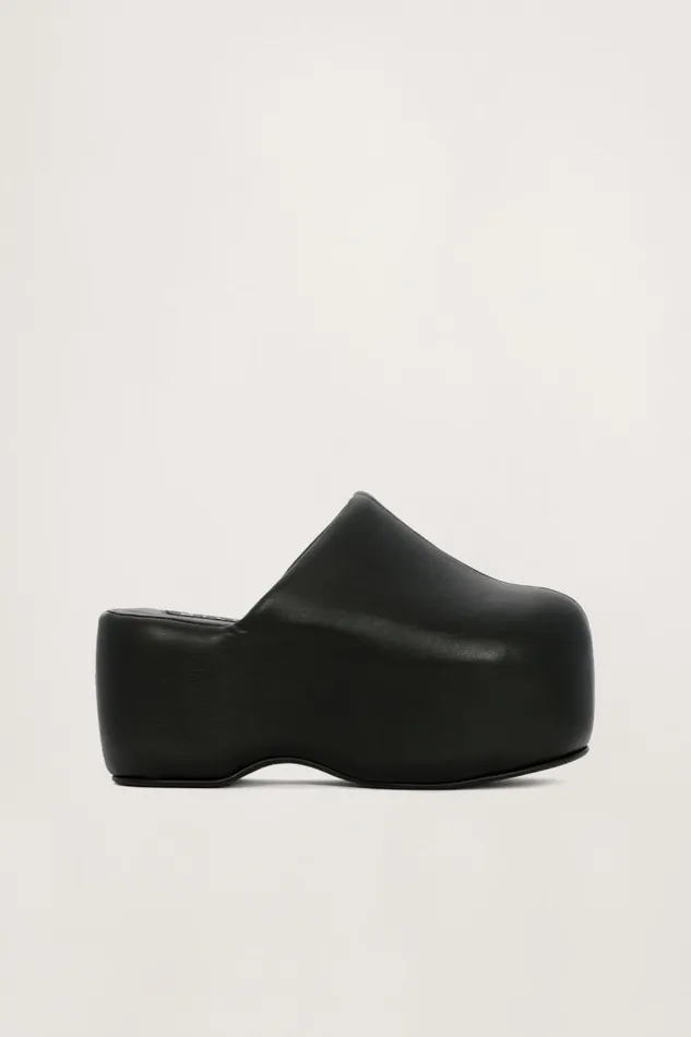 Shop Simon Miller BUBBLE CLOGS Platform Bubble Clog Black