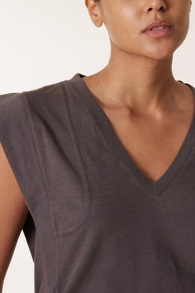 TShirts and Tops Women Leon and Harper Trima1 Plain Tank Top Carbone