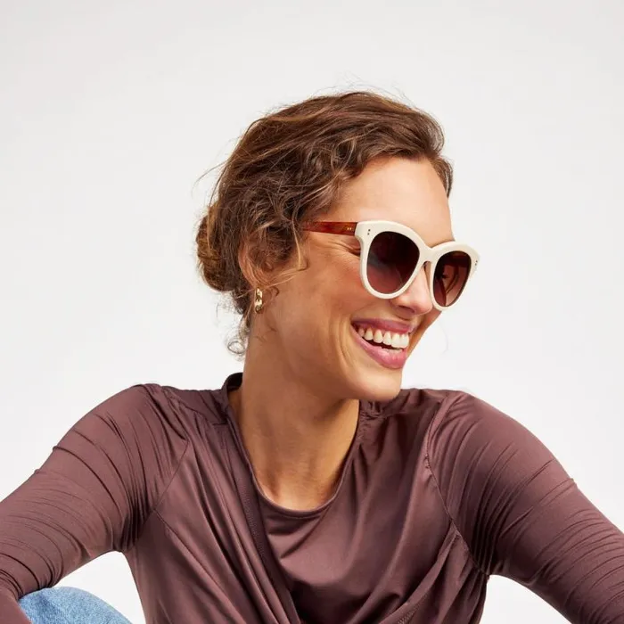 Toms Handcrafted Collection Gwyneth Handcrafted Sunglasses Chalk Honey Tortoisebrown Gradient 8211 Gear
