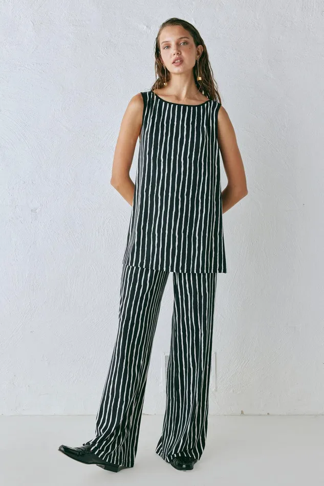 VRG GRL Aster Top Black Stripe Women Sets VRG GRL Aster Top Black Stripe Women Sets