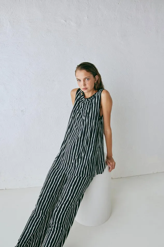 VRG GRL Aster Top Black Stripe Women Sets VRG GRL Aster Top Black Stripe Women Sets
