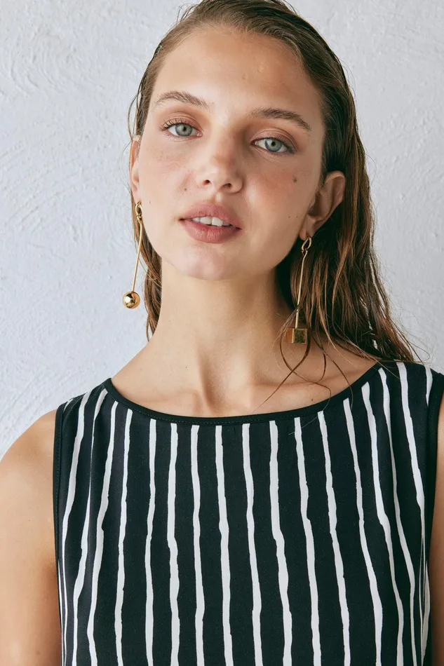 VRG GRL Aster Top Black Stripe Women Sets VRG GRL Aster Top Black Stripe Women Sets