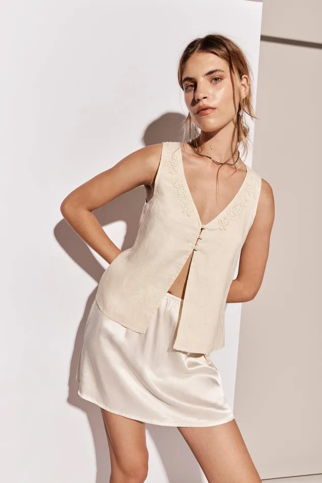 VRG GRL Bordeaux Linen Top Cream Women Sleeveless