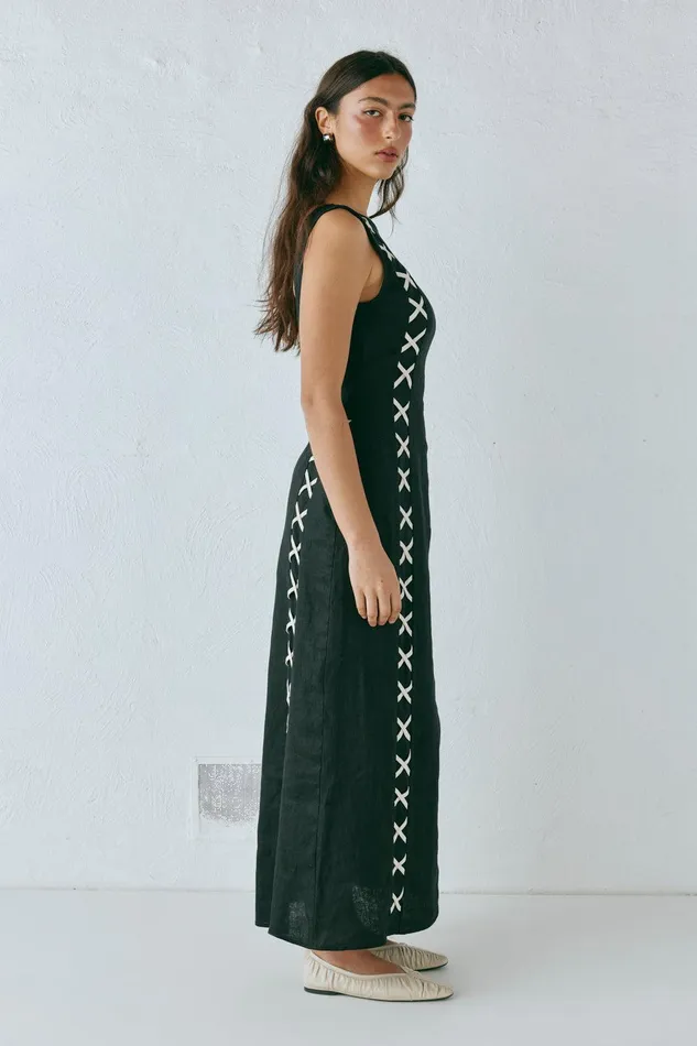 VRG GRL Maja Linen Maxi Dress Black Women MidiMaxi Dresses