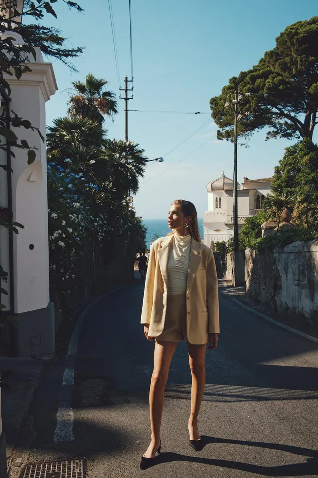 VRG GRL Nada Blazer Butter Women Sets