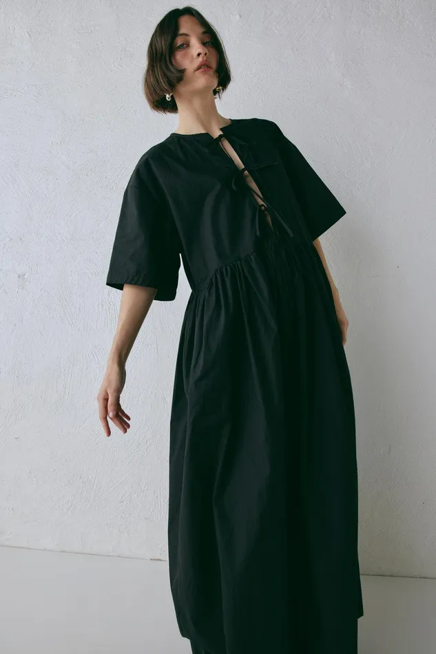 VRG GRL Naomi Smock Maxi Dress Black Women MidiMaxi Dresses