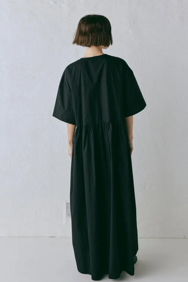 VRG GRL Naomi Smock Maxi Dress Black Women MidiMaxi Dresses
