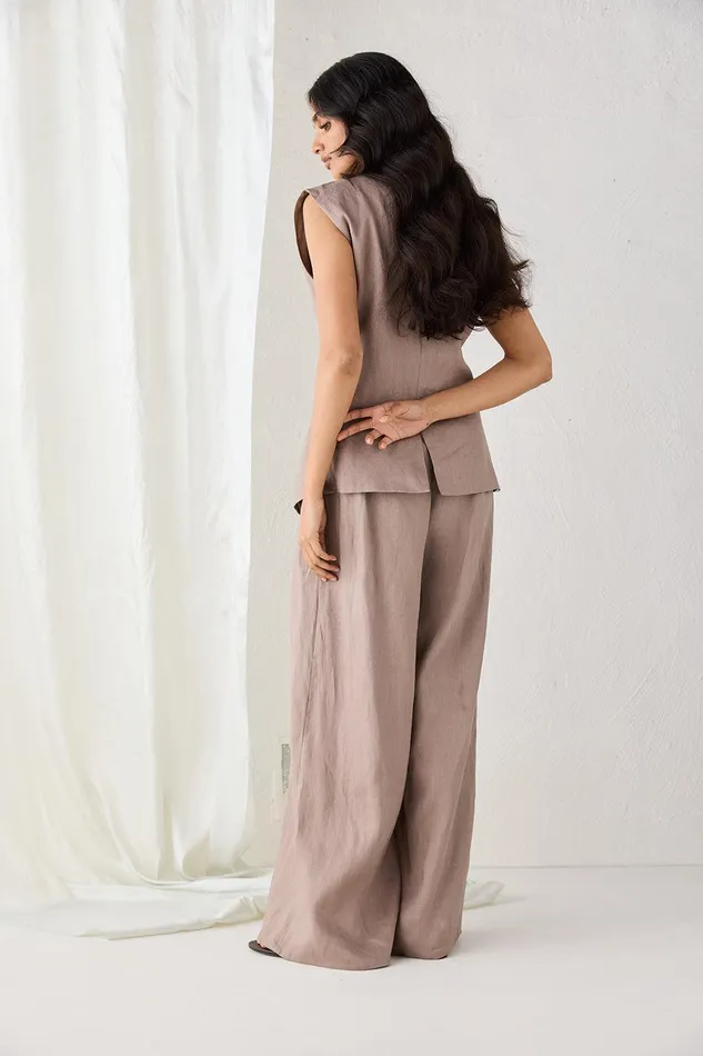 VRG GRL Raya Linen Pants Mushroom Women Pants VRG GRL Raya Linen Pants Mushroom Women Pants
