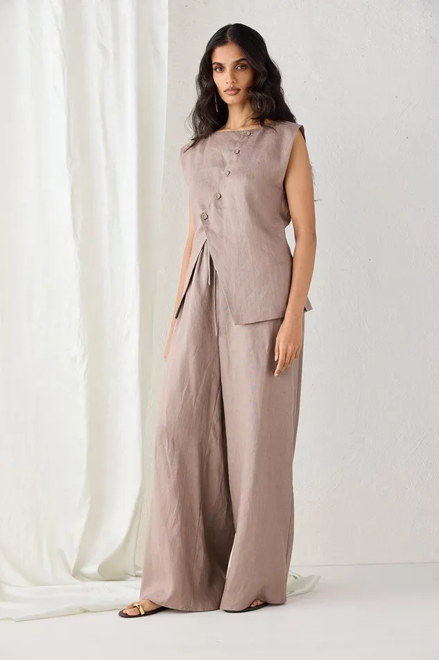 VRG GRL Raya Linen Pants Mushroom Women Pants VRG GRL Raya Linen Pants Mushroom Women Pants
